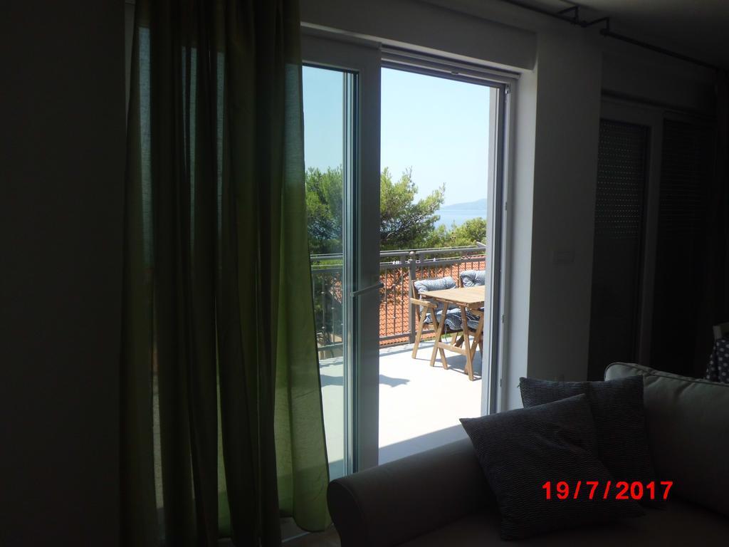 Apartments Viskovic Макарска Экстерьер фото